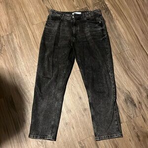 Slightly cropped Zara black jeans